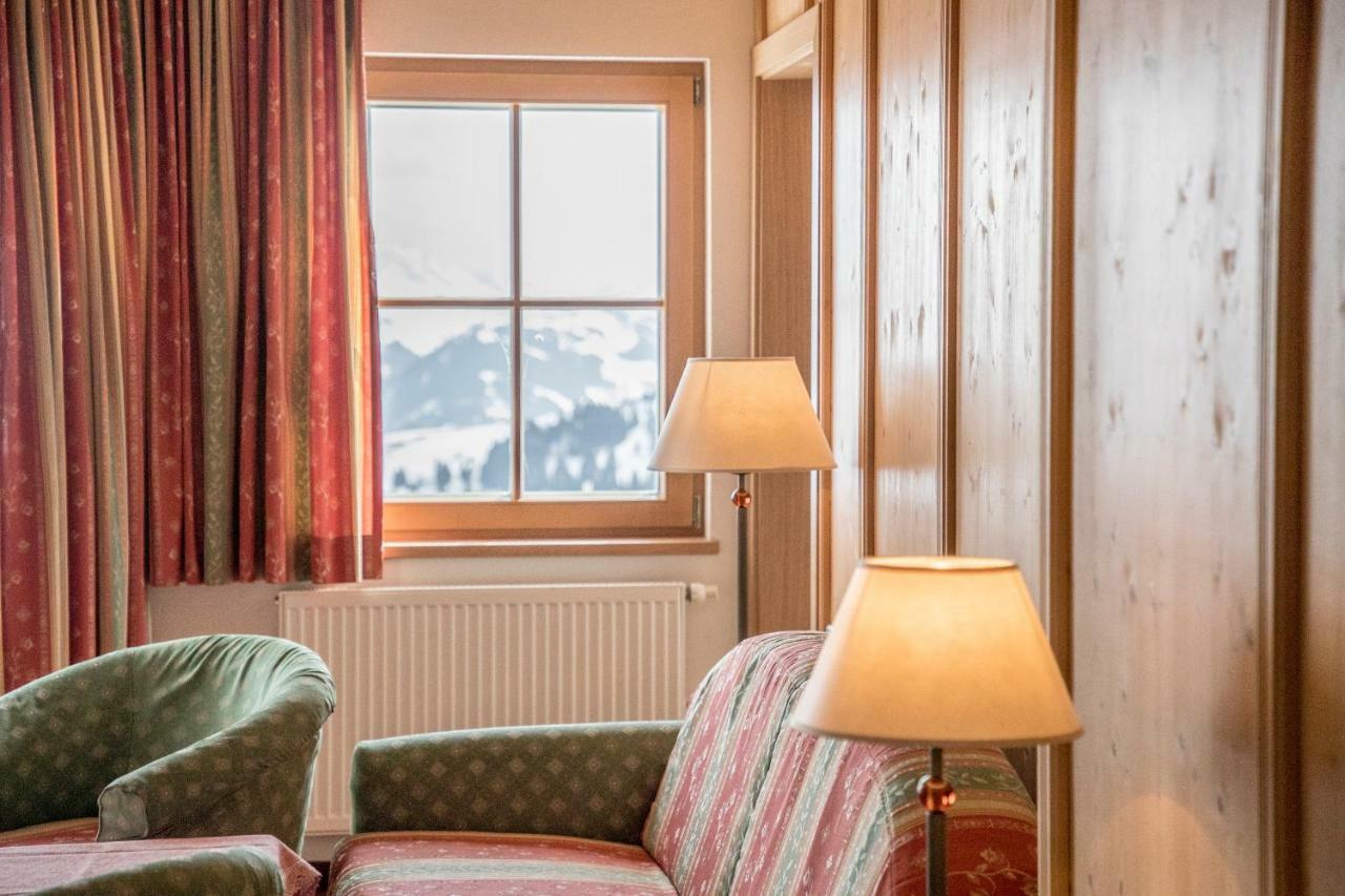 Ehrenbachhohe On Top Of The Mountain Kitzbühel Buitenkant foto
